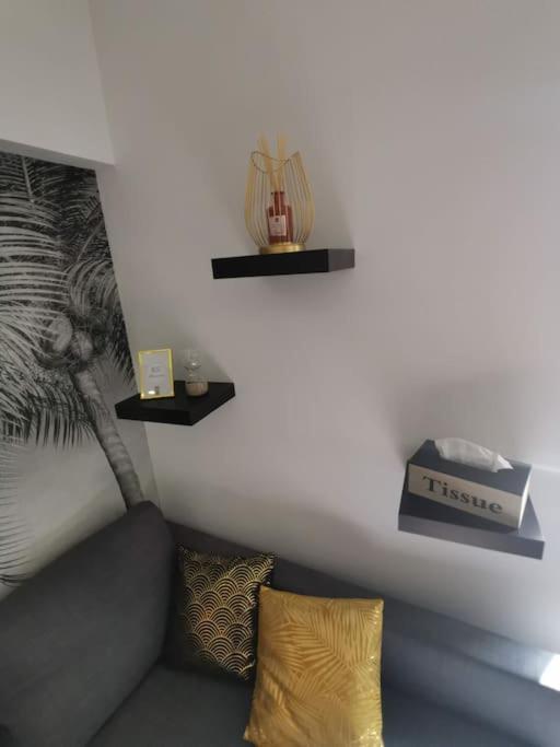 Апартаменты Esprit Cocooning -Proche Centre- Тулон Экстерьер фото